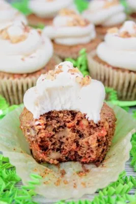 Vegan Carrot Cake Cupcakes {Vegan, Gluten-Free}